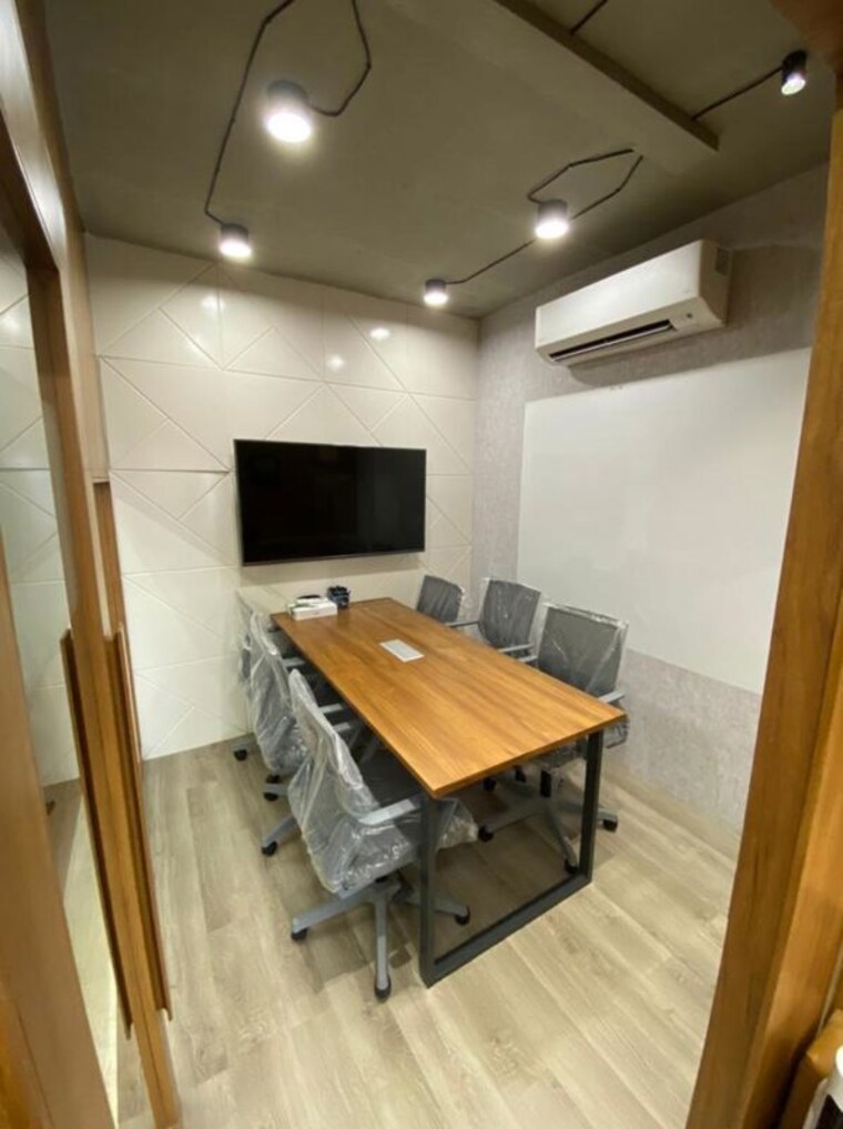 Team Area, shilp-epitome Commercial Office Space 1900 Sq.Ft. In Bodakdev Ahmedabad 10301627
