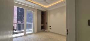 Room in 3 BHK Builder Floor at Chattarpur – for Rent