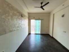 2.5 BHK + Study Room Apartment For Sale in Mahagun Moderne - Avlon and Betina