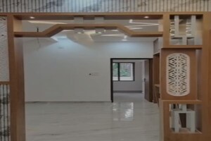 Room in 4 BHK Independent House at Mannuthy – for Sale