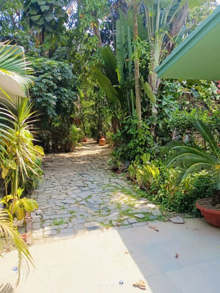 Garden, bakrahat 2.5 Bedroom 25001 Sq.Ft. Villa In Bakrahat Kolkata 10301729