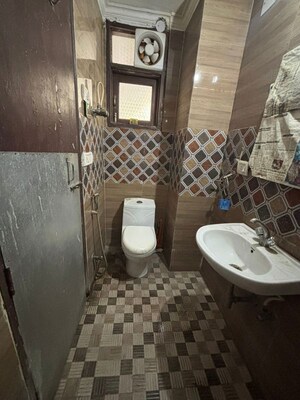 Bathroom in 2 BHK Builder Floor at Paryavaran Complex – for Rent