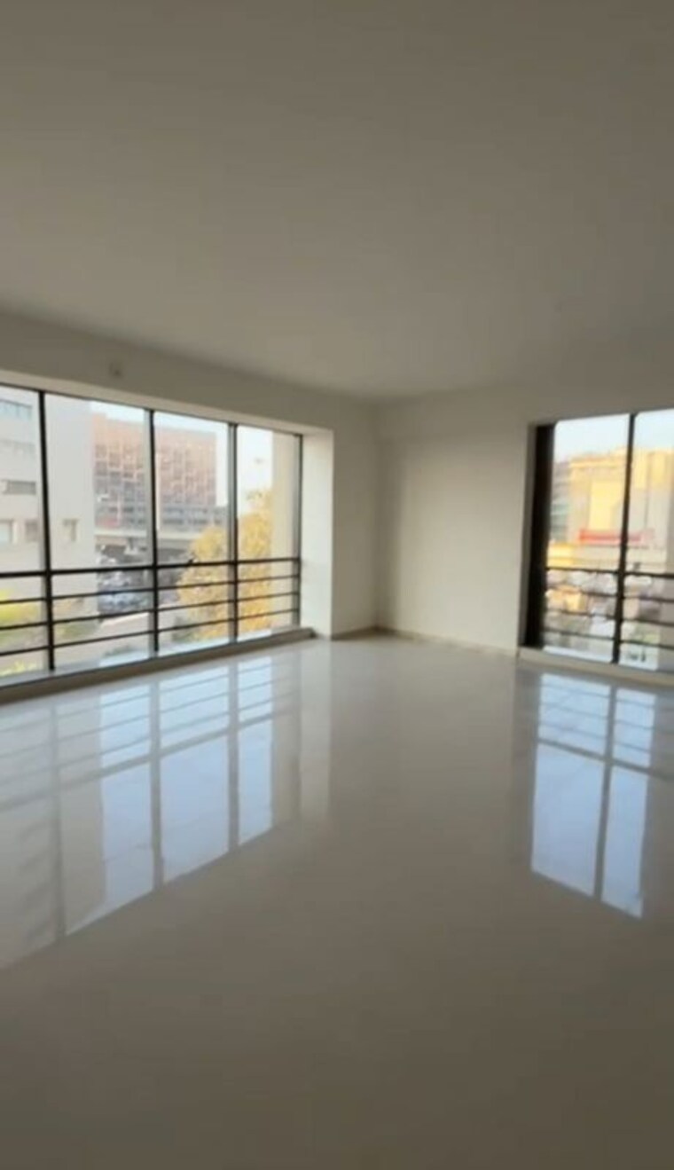 Room, bopal Commercial Office Space 2653 Sq.Ft. In Bopal Ahmedabad 10301735
