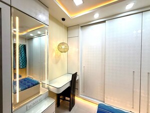 Team Area in 2 BHK Apartment at Lalani Grandeur, Goregaon East – for Rent