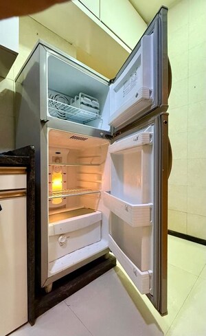 Furnished Amenities in 2 BHK Apartment at Lalani Grandeur, Goregaon East – for Rent