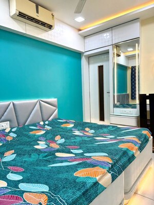 Bedroom in 2 BHK Apartment at Lalani Grandeur, Goregaon East – for Rent