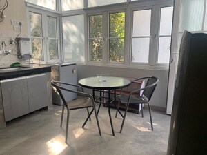 Gym in 1 BHK Builder Floor at Safdarjung Development Area – for Rent