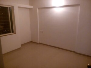 Room in 1 BHK Apartment at Shagun Sunshine Hills, Pisoli – for Rent