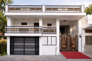 3.5 BHK Villa For Sale in Pushkar