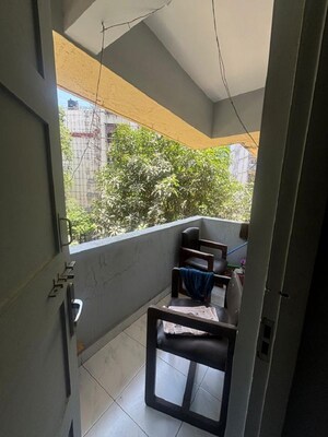 Balcony in 1.5 BHK Apartment at Bandra West – for Rent
