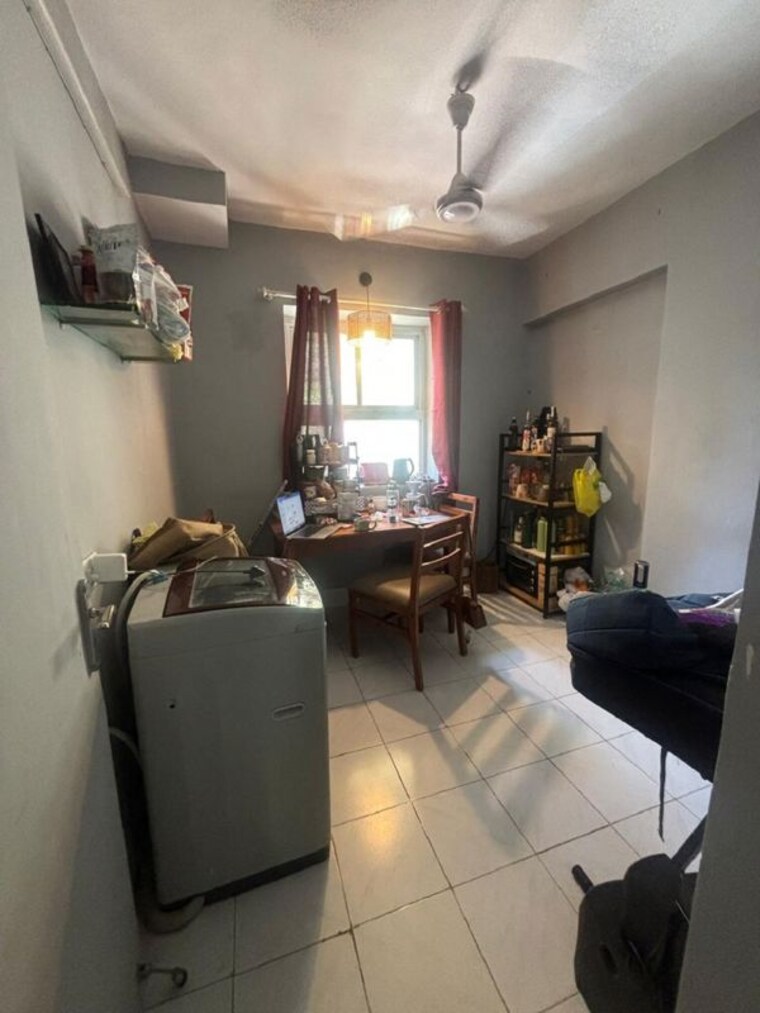 Living Room, bandra west 1.5 Bedroom 650 Sq.Ft. Apartment In Bandra West Mumbai 10301845