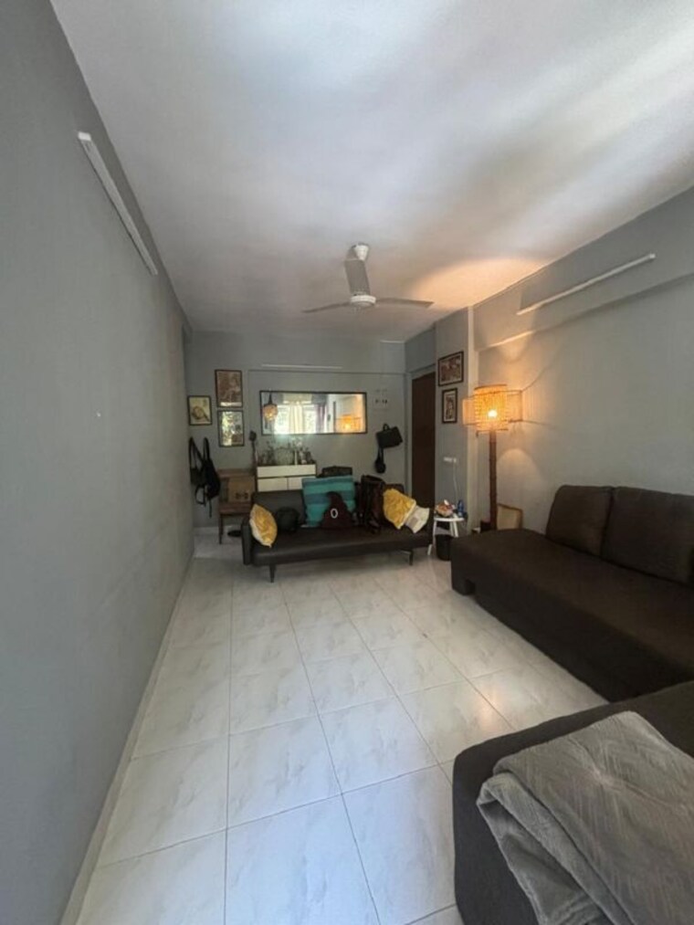 Living Room, bandra west 1.5 Bedroom 650 Sq.Ft. Apartment In Bandra West Mumbai 10301845