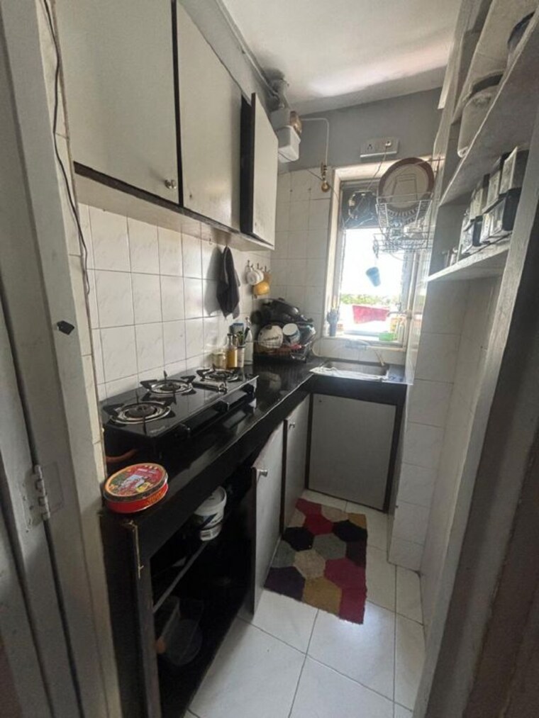 Kitchen, bandra west 1.5 Bedroom 650 Sq.Ft. Apartment In Bandra West Mumbai 10301845