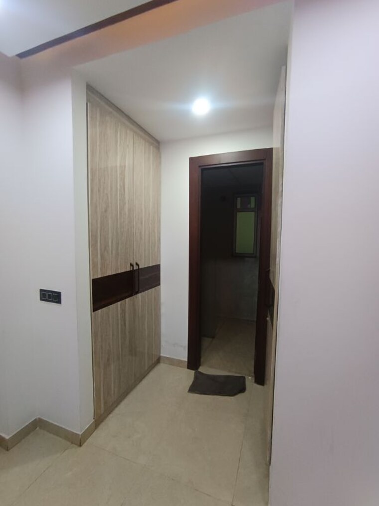 Room, sushant lok iii 4 Bedroom 550 Sq.Yd. Builder Floor In Sushant Lok Iii Gurgaon 10301823