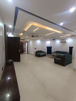 Living Room in 4 BHK Builder Floor at Sushant Lok Iii – for Rent