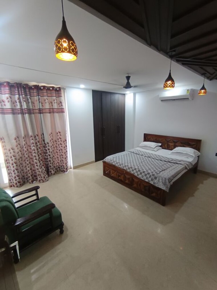 Bedroom, sushant lok iii 4 Bedroom 550 Sq.Yd. Builder Floor In Sushant Lok Iii Gurgaon 10301823