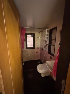Bathroom in 2 BHK Apartment at Prabhadevi CHS, Prabhadevi – for Rent