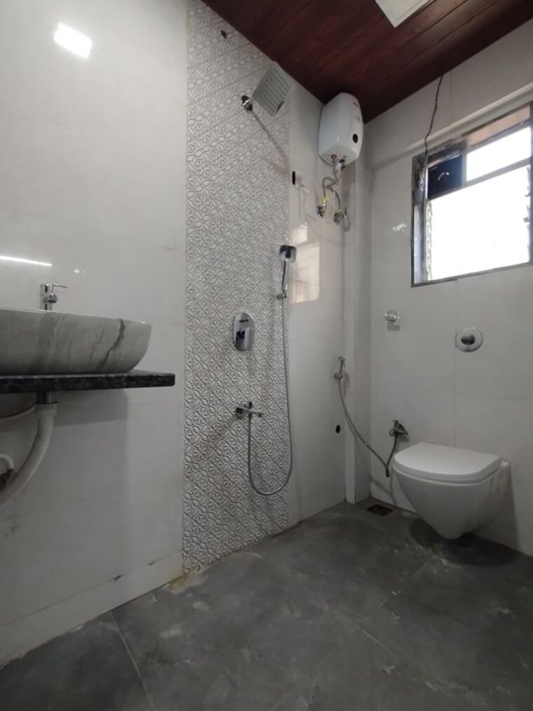 Bathroom, aashirwad-chs-vashi 4 Bedroom 3600 Sq.Ft. Apartment In Vashi Sector 29 Navi Mumbai 10301948