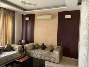 Living Room in 5 BHK Independent House at Sector 45 – for Rent