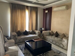 5 BHK Independent House For Rent in Sector 45