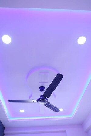 Furnished Amenities in 2.5 BHK Apartment at Madhapur – for Rent