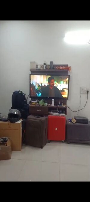 Furnished Amenities in 2 BHK Apartment at Ansal Palam Triangle, Palam Vihar Extension – for Rent