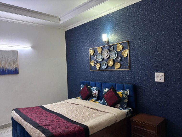 Bedroom, saket 3 Bedroom 200 Sq.Yd. Builder Floor In Saket Delhi 10302013