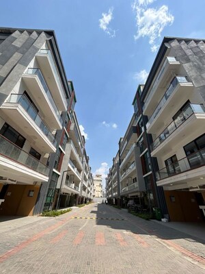 3 BHK Apartment – Exterior View View at Signature Global City 63A, Sector 63a - for Rent