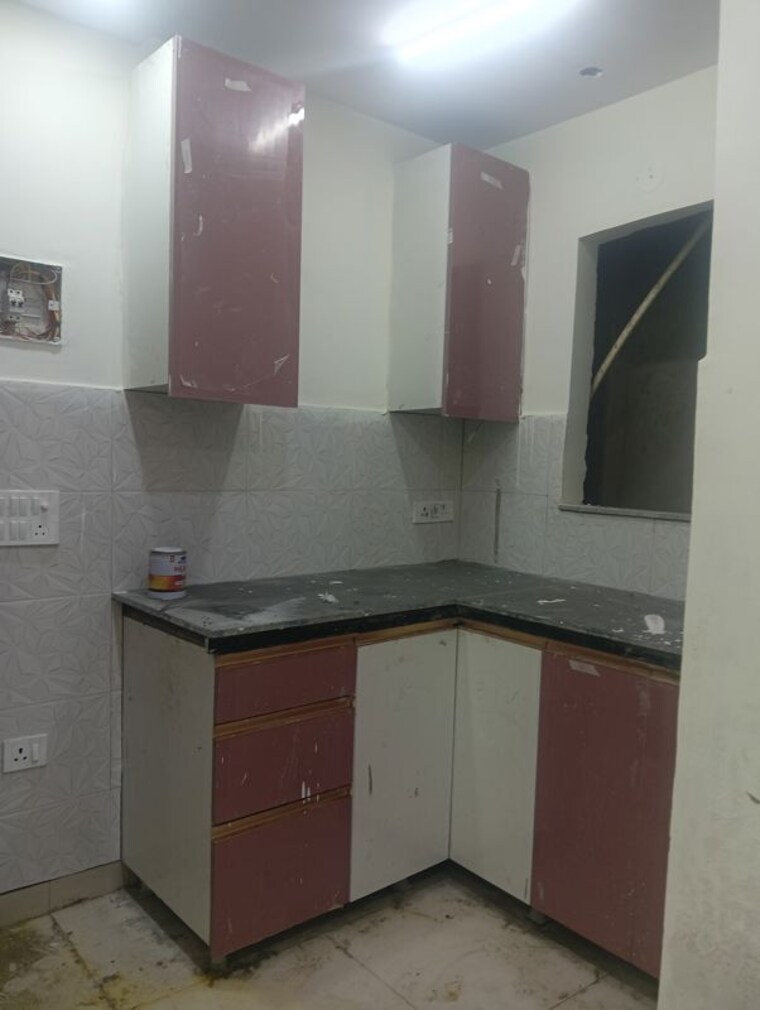 Kitchen, baraula 2 Bedroom 750 Sq.Ft. Builder Floor In Baraula Noida 10302010