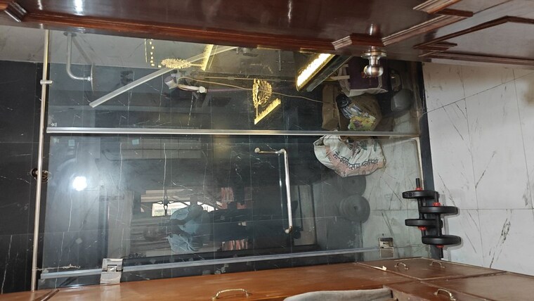 Bathroom, chattarpur 3 Bedroom 1250 Sq.Ft. Builder Floor In Chattarpur Delhi 10302157