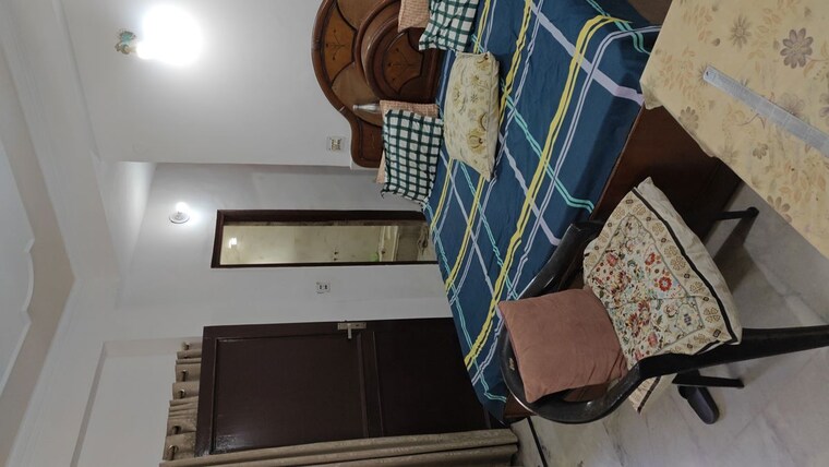 Room, chattarpur 3 Bedroom 1250 Sq.Ft. Builder Floor In Chattarpur Delhi 10302157