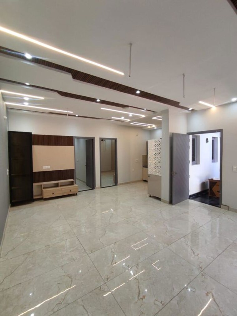 Room, ludhiana chandigarh hwy 2 Bedroom 116 Sq.Ft. Builder Floor In LudhianA Chandigarh Hwy Mohali 10302204