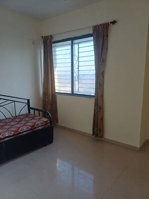 Room in 1 BHK Apartment at Dreams Aakruti, Hadapsar – for Rent