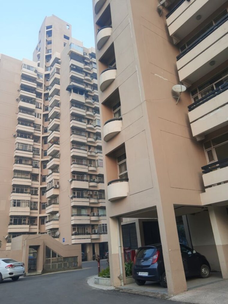 Exterior View, ansal-sushant-estate 2 Bedroom 981 Sq.Ft. Apartment In Sector 52 Gurgaon 10302324