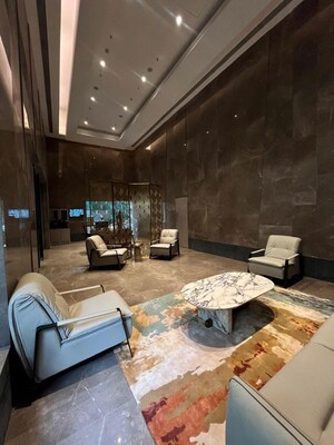 Living Room in 3 BHK Apartment at Kalpataru Matru Ashish, Matunga East – for Sale