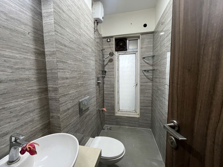 Attached Bathroom, shreeji-harmony 2 Bedroom 780 Sq.Ft. Apartment In Mulund West Mumbai 10302332