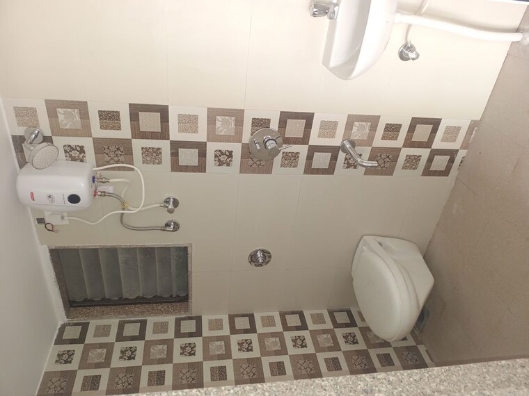 Bathroom, tiara-hills 1 Bedroom 365 Sq.Ft. Apartment In Mira Road Thane 10302038