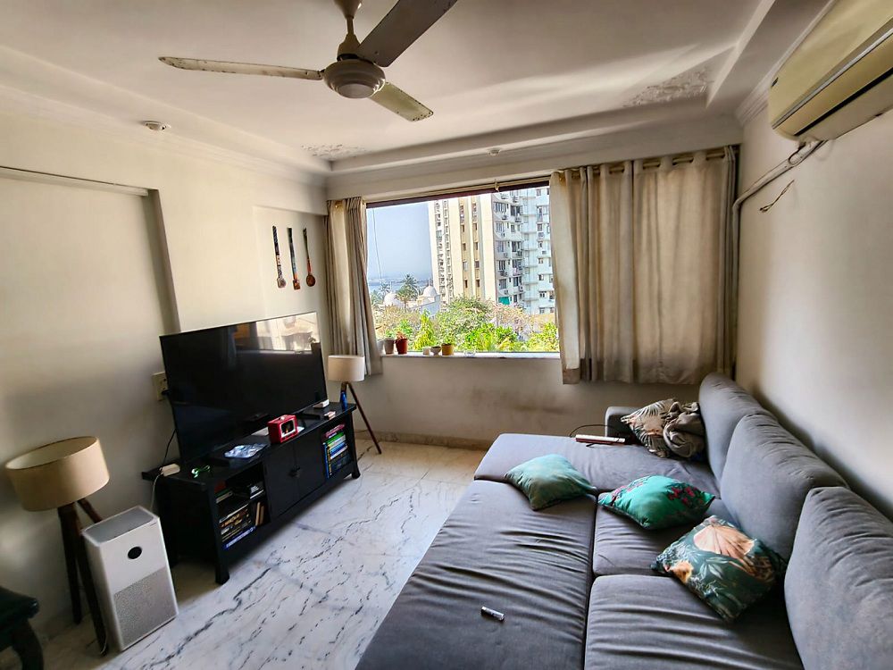 2 BHK + Pooja Room Apartment For Rent in Bandra West