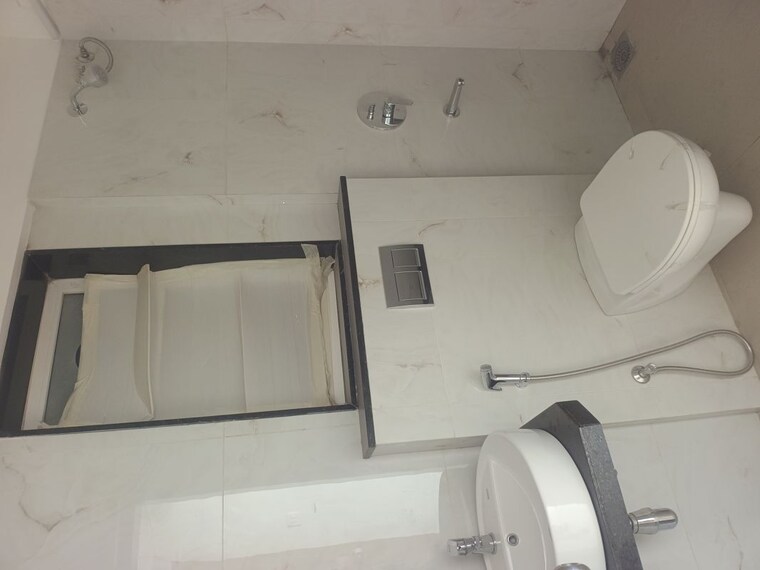 Bathroom, jp-north-barcelona 3 Bedroom 869 Sq.Ft. Apartment In Mira Road Thane 10302517