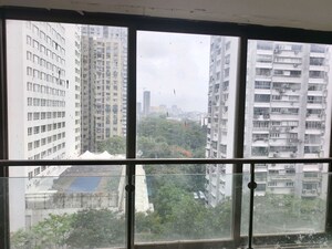Room in 2 BHK Apartment at Cuffe Castle, Cuffe Parade – for Sale