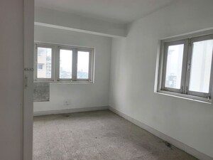 Room in 2 BHK Apartment at Cuffe Castle, Cuffe Parade – for Sale