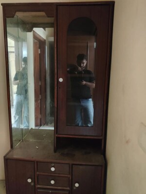 Room in 3 BHK Independent House at Ansal Florence Classic, South City 1 – for Rent