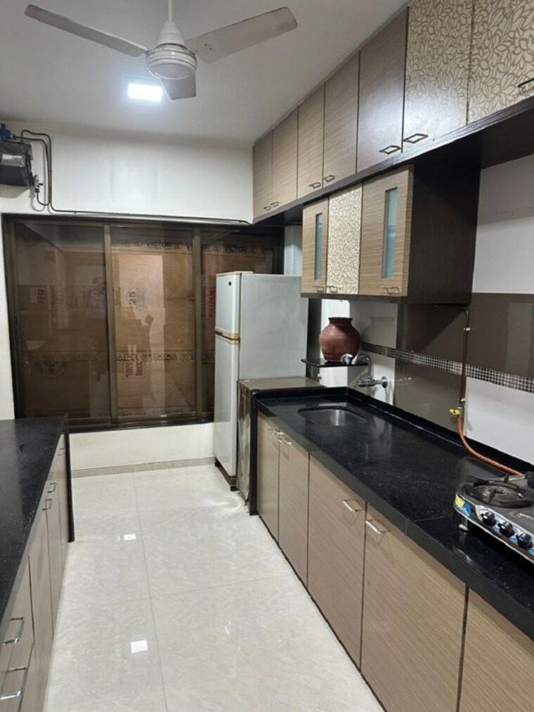 Kitchen, santacruz west 3 Bedroom 1100 Sq.Ft. Apartment In Santacruz West Mumbai 10302603