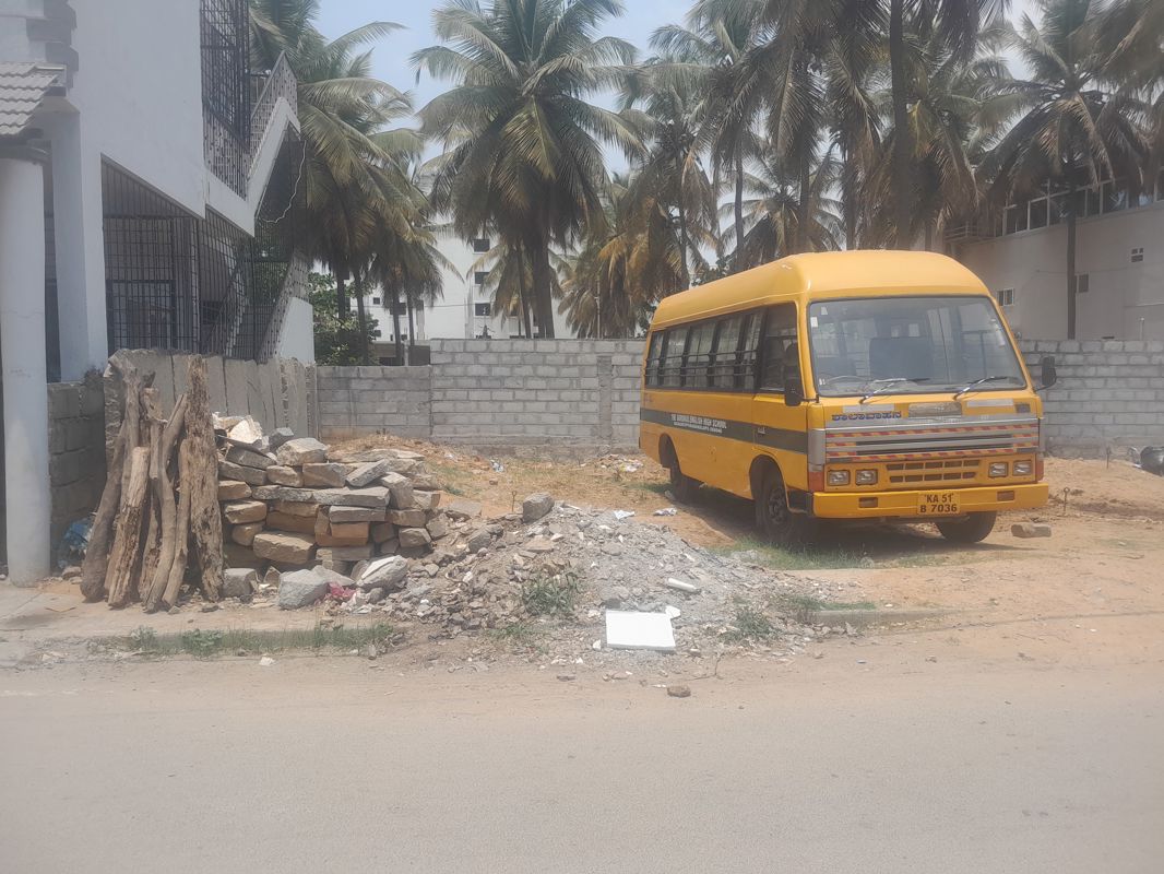 Plot For Sale in NRI Layout