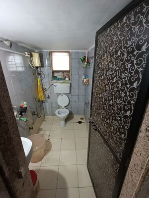 Bathroom in 3 BHK Apartment at Ashtavi Apartment, Vashi Sector 11 – for Rent