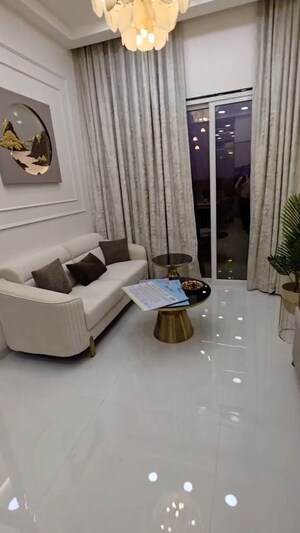 Team Area in 1 BHK Apartment at Jogeshwari East – for Sale