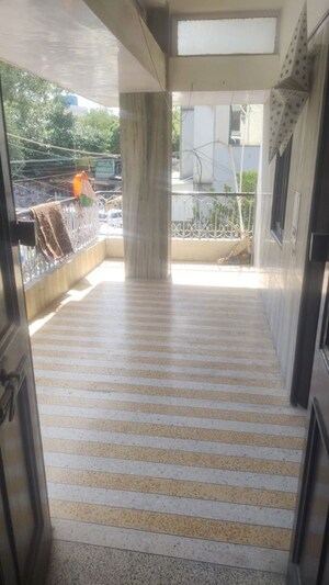 Balcony in 4 BHK Builder Floor at Safdarjung Enclave – for Rent