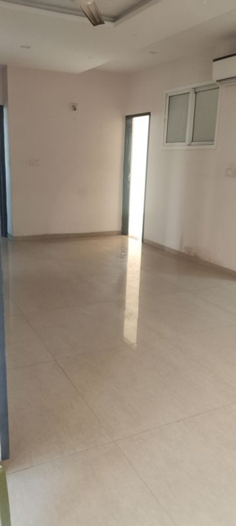 Room, prahlad nagar 3 Bedroom 1875 Sq.Ft. Apartment In Prahlad Nagar Ahmedabad 10302660
