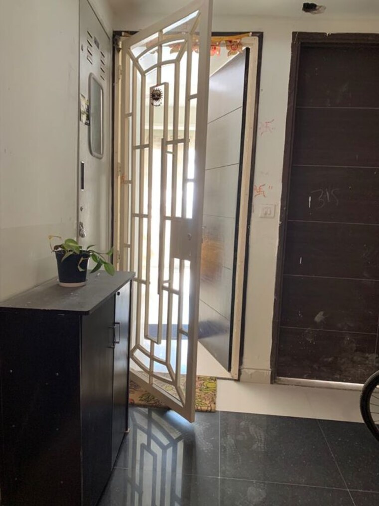 Balcony, crc-sublimis 2 Bedroom 1000 Sq.Ft. Apartment In Sector 1 Greater Noida Greater Noida 10302644
