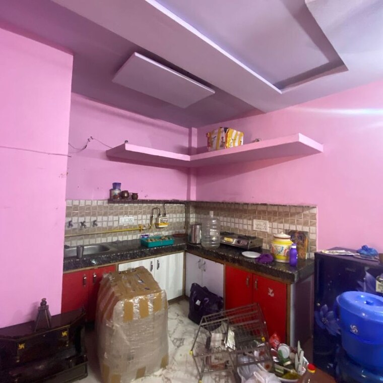Kitchen, shastri nagar 2.5 Bedroom 750 Sq.Ft. Builder Floor In Shastri Nagar Delhi 10302693